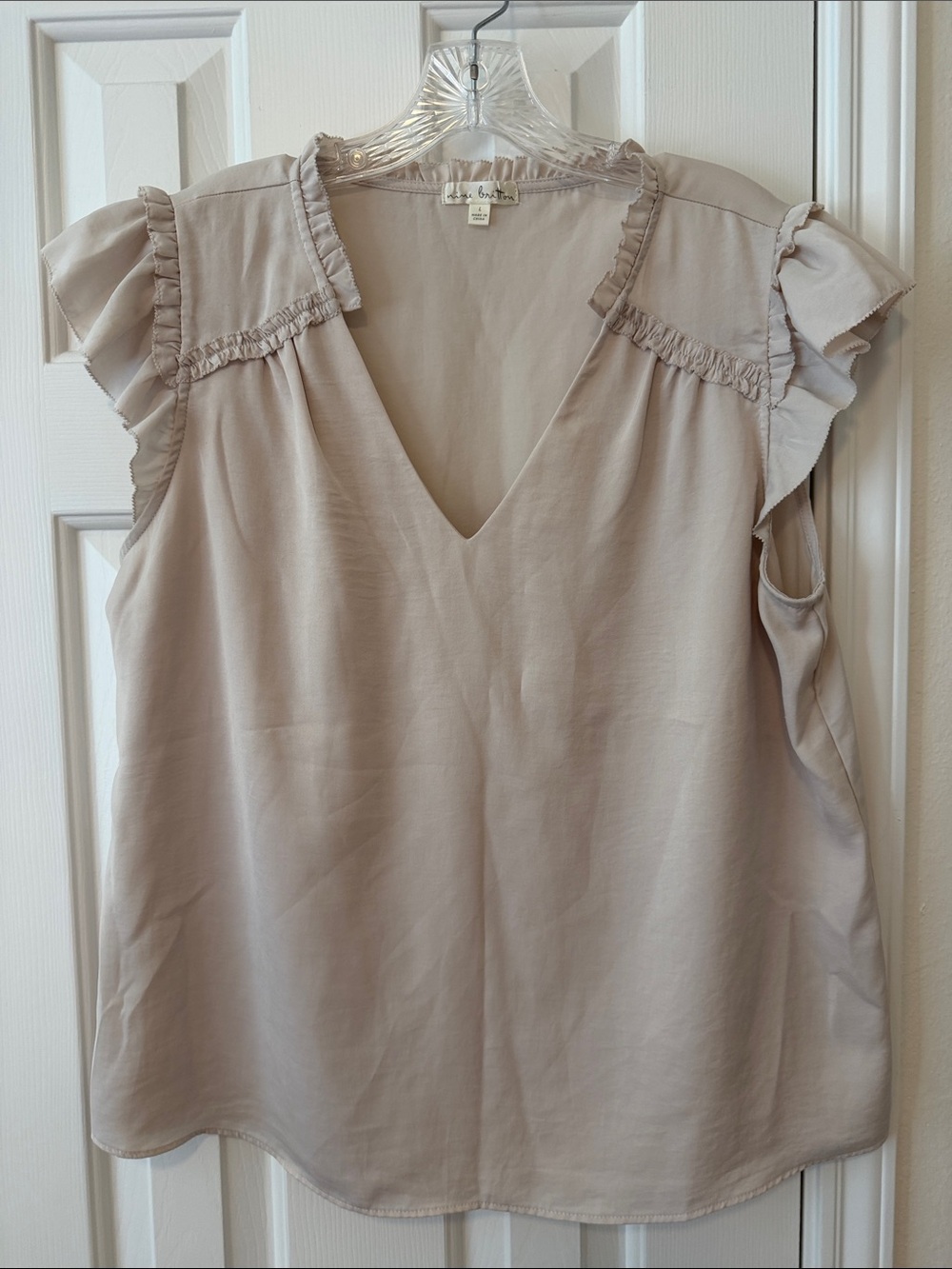 nine britton Ruffle Sleeve V-Neck Blouse in Light Taupe